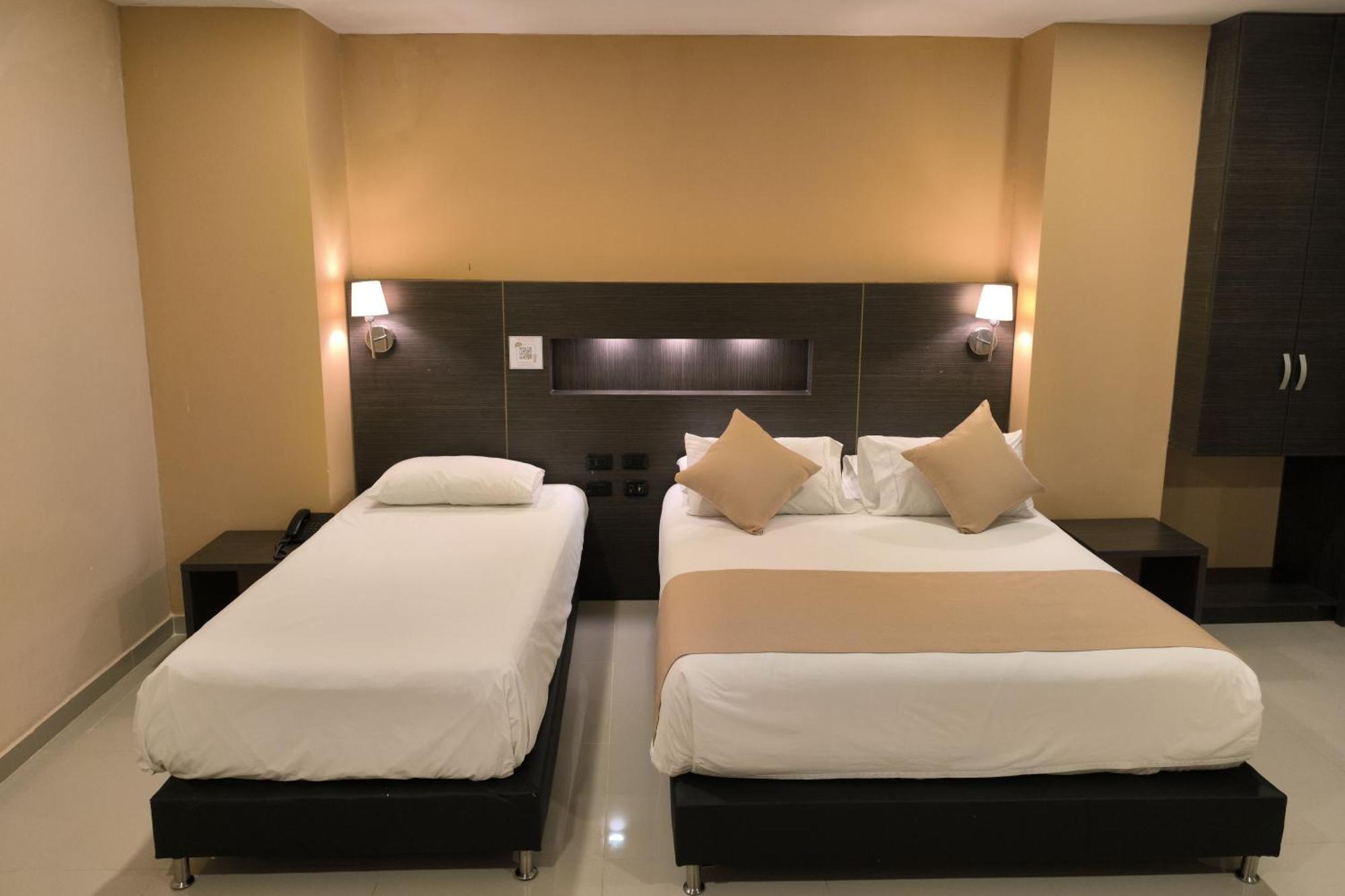Hotel Quarta Avenida 3*
